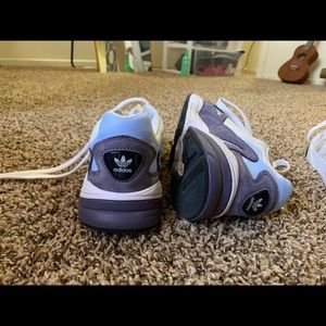 ADIDAS CHUNKY TENNIS SHOES